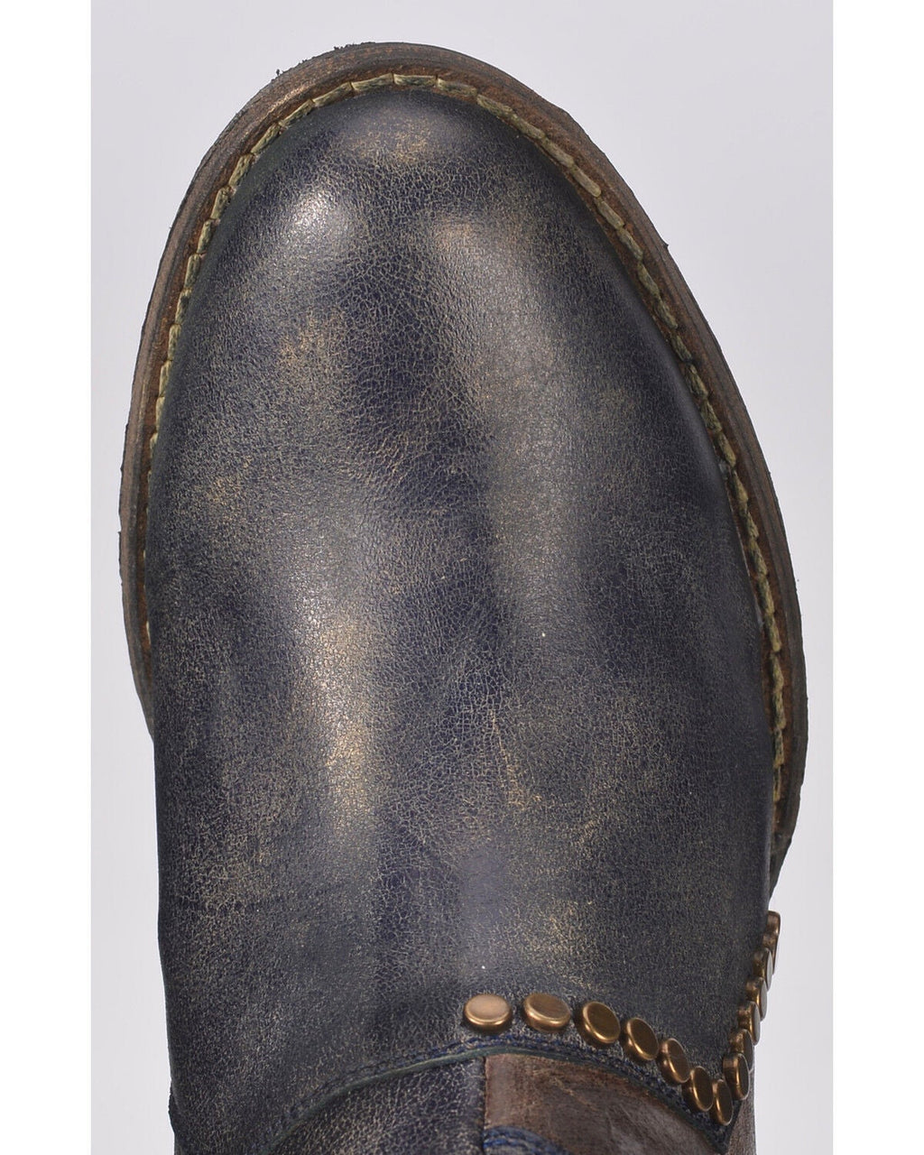 CIRCLE G WOMEN'S STUDDED STAR INLAY BOOTIES - ROUND TOE